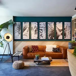 Hotel Indigo Centre By Ihg